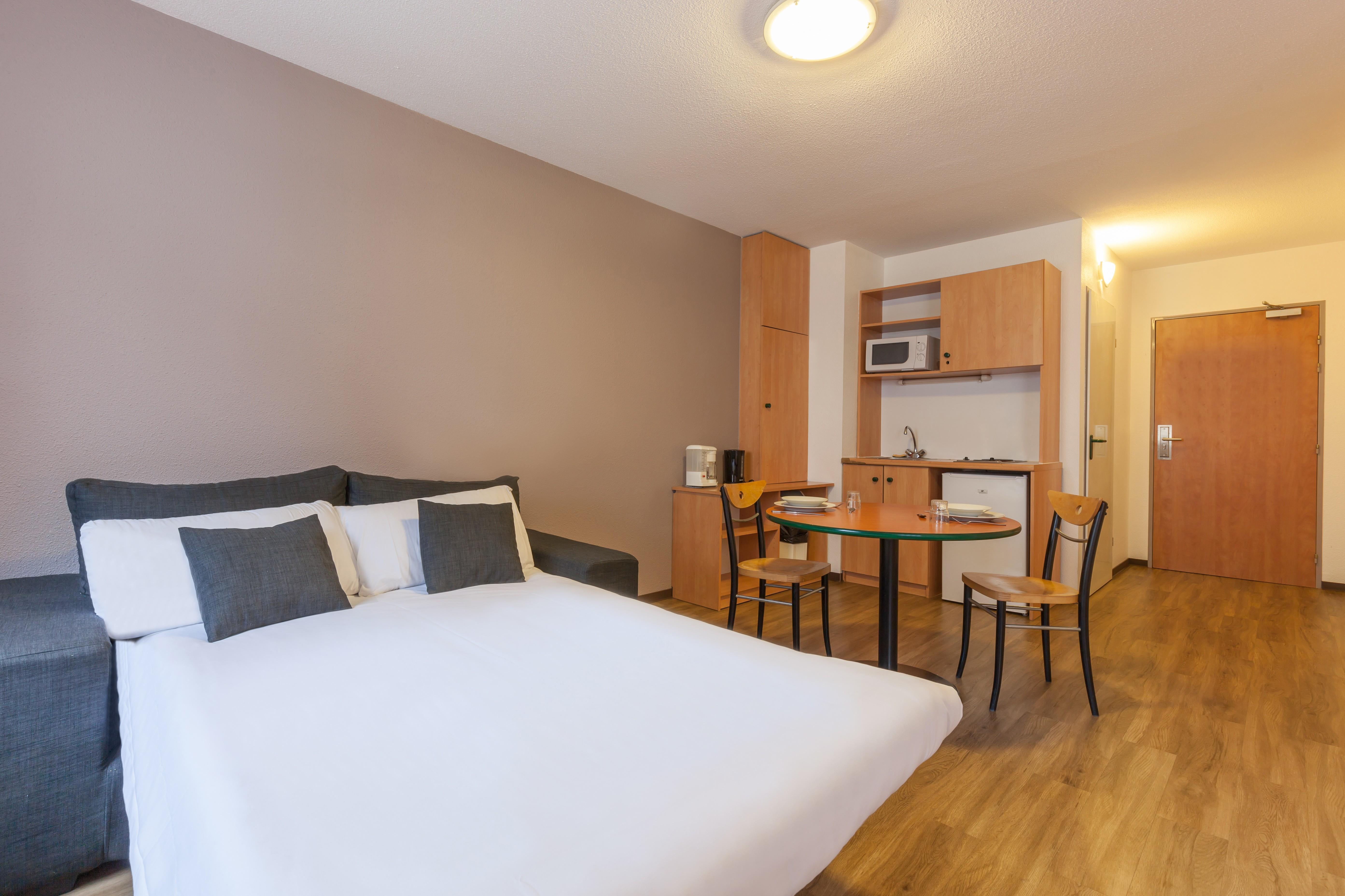 ซิตี้ เรสซิเดนซ์ แอคเซส สตราสบูร์ก Aparthotel ภายนอก รูปภาพ